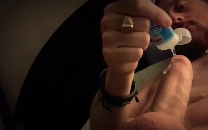 Dirty Talking Guy: Think I'm addicted to cumming