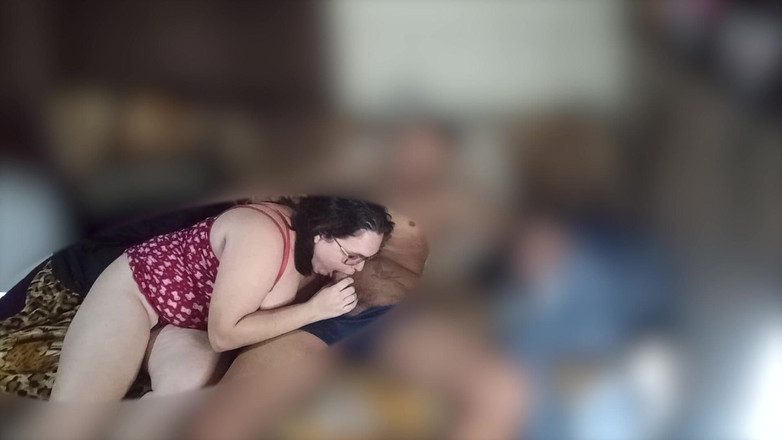 Cuckold Couple Swing: Bắn tinh trên con điếm rất lớn