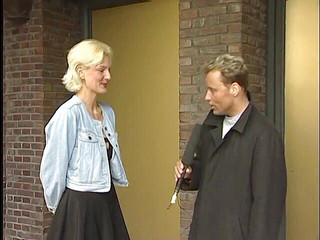 Lucky Cooch: Awek blonde cantik di temu duga