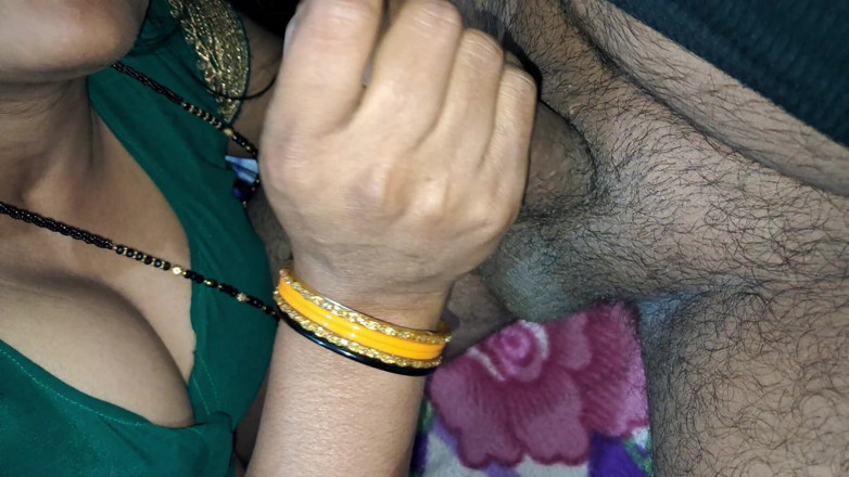 xshika: Bhabhi Ấn Độ nóng bỏng bú cặc trong màu xanh lá cây