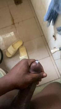 Solo Cum Pour