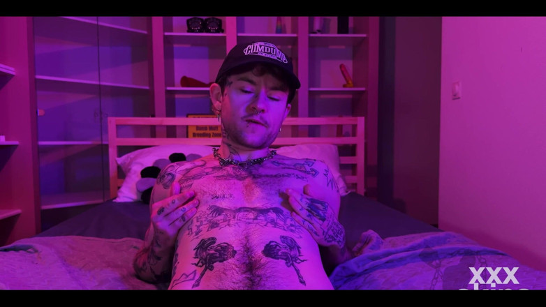 Xxx skips: Chcesz grać z moimi sutkami?