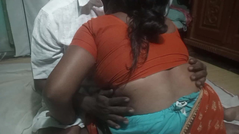 Desi Sathiya: 印度德西泰米尔热身村哥被狠操