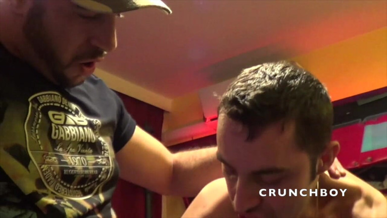 Crunch Boy: KOMSIN von so sexy gerader arabischer große beule benutzt