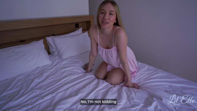 Lil_Elle: Accidentally Creampied Stepsis During Kinky Pussy Rubbing - Lil Elle