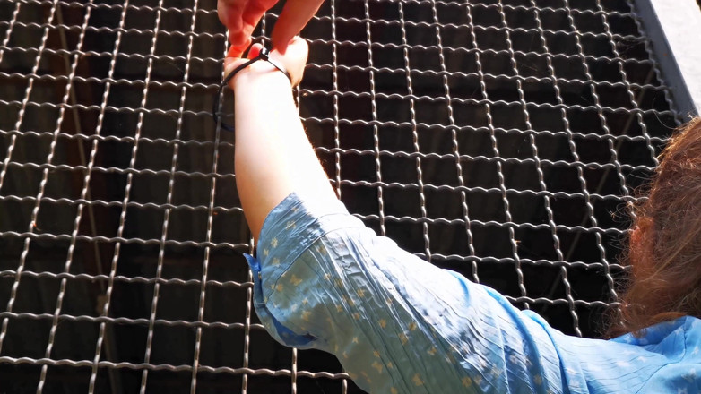 Bouncy Tits Action: นมโดนขย่มอย่างหนัก