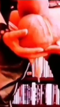 Zakręcony duże nieprzyzwoite silikonowe genitalia