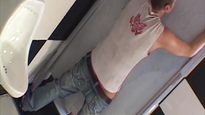 THAGSON RETRO: Piss Drenched Blonde Slut Squirting in Bathroom
