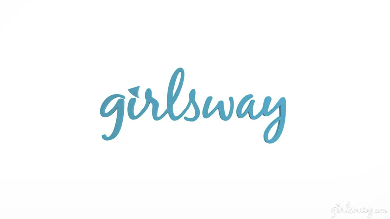 Girlsway: Girlsway - două spione fierbinți Zoe Sparx și Keira Croft seduce reciproc...