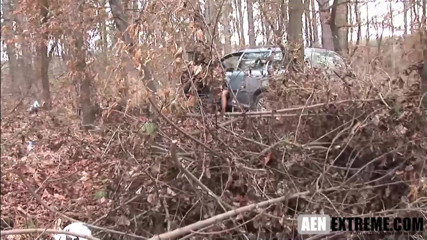 AEN Extreme: Nataly pólvere atrapada sola en el bosque lista para jugar...
