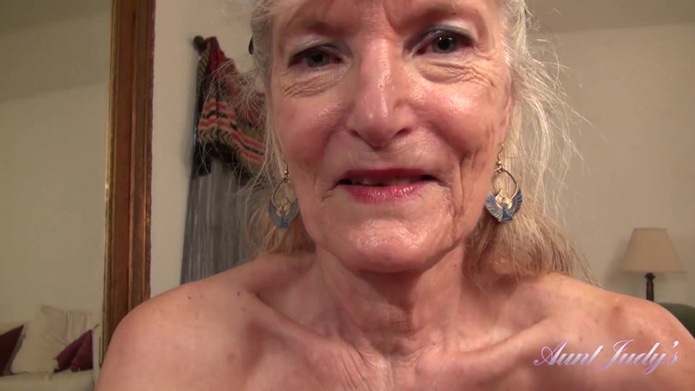 Aunt Judy's: AuntJudys - 69letá texaská amatérka GILF Diane tě vyhoní (POV honění)