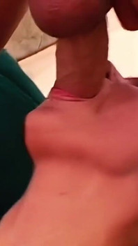 Nikki montana è dipendente dal sesso anale