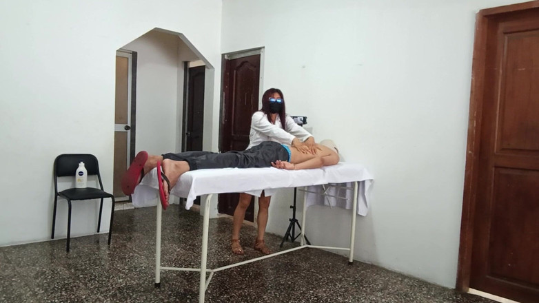 Goky: Pijat dan ngentot di saat yang bersamaan