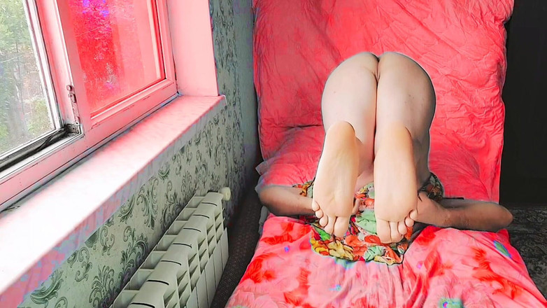 Kitty_Cross: 短裙热辣单人舞脱衣舞大屁股