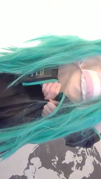 Ten Cosplayer wraca zremasterowany! Solo play i parowy seks w kostiumie szpitala Koiiro 3