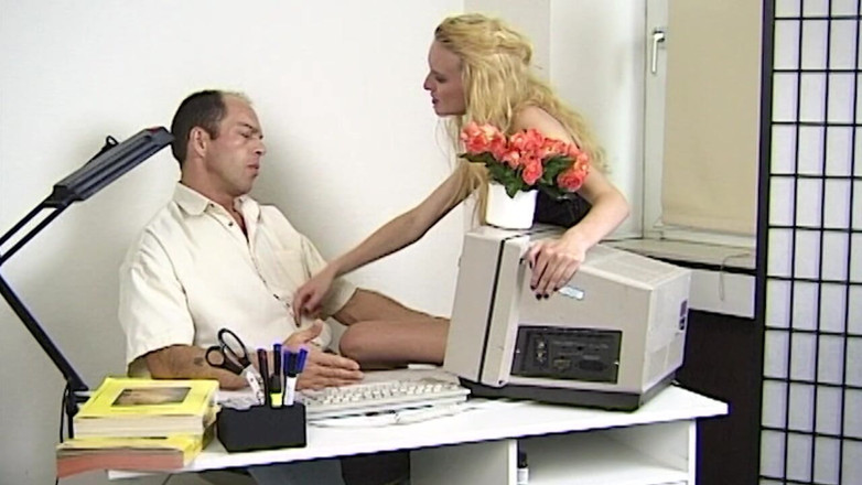 VintageXMovies: Niechlujna cipka blonde babe waliła w biurze Hardcore