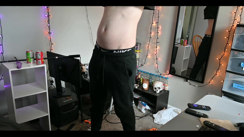 ElementX1018: Můj skákací péro chce, abys ho sála, když se moje...