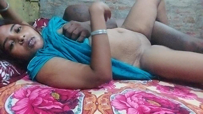 Hot Indian Desi Village Young Wife Night Romance Fucking - Desi Hot Bhabhi - Marriage Couple Sex (Queen Pooja ji)