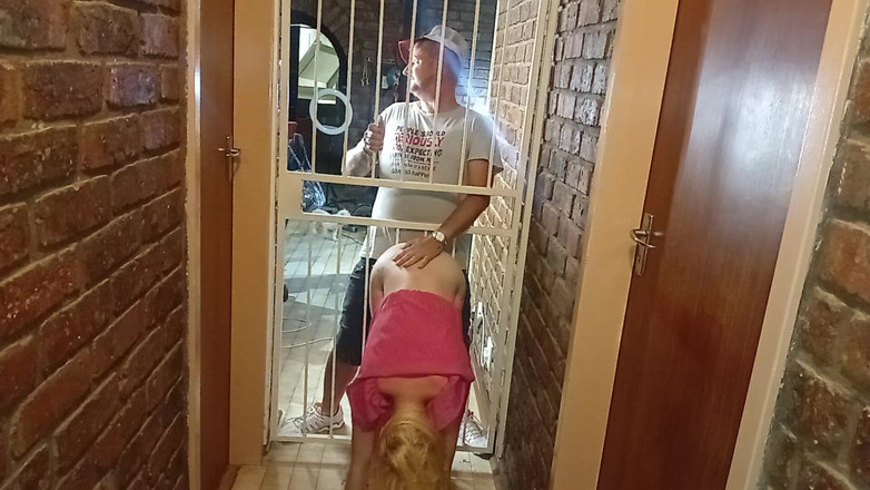 18blondteen: Chiar dacă tatăl vitreg mă teren I Wil Încă găsi o...