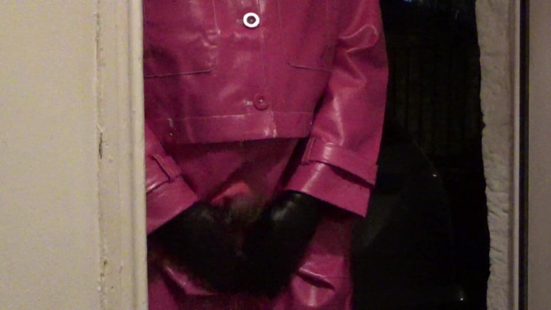 Leather Kirsten: Мастурбація в шкірі