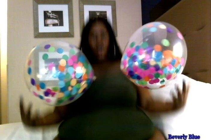 Beverly Blue: Beverly ve Konfeti Balonları