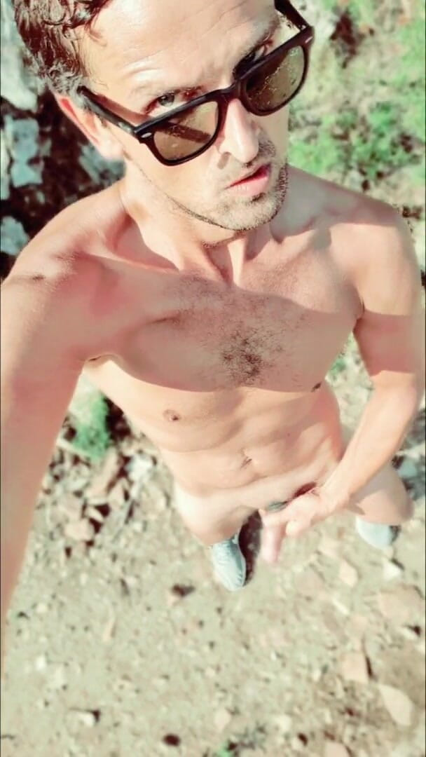 Slutboyben: Il ragazzo in cam4 sborrata in vacanza