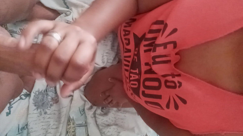 Jr and denies: Uma Punhetinha Gostosa Falando Putaria