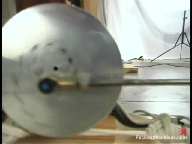 Fucking Machines by Kink: Dani w BDSM