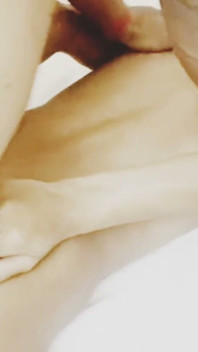 แม่เลี้ยงเบงกาลีหมู่บ้านอินเดียและลูกเลี้ยงชายเย็ดกันในห้องโรงแรม