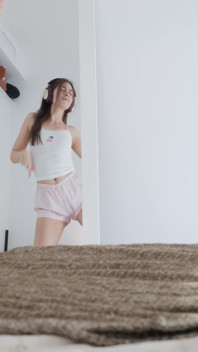 视角：你女朋友喜欢你蛋蛋空空如也