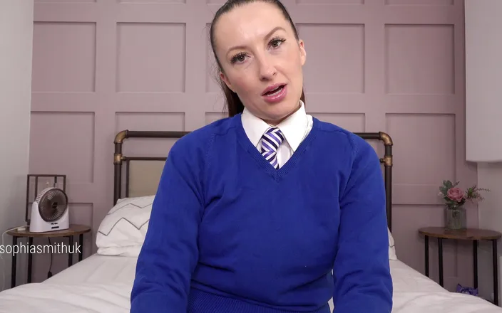 SophiaSmithUK: Slut Student Gives Teacher Handjob