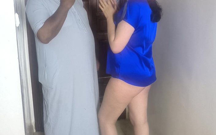 Basant: Sesso arabo culo grosso mia moglie