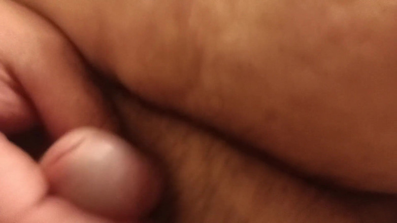 The Small Bull: Malý penis fap ve stoje