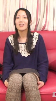 First time Japanese teen explores cock