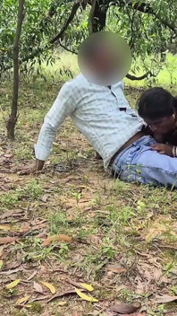 A Village Bhabhi Fucked by a School Student in Forest,sona Bhabhi First Time Outdoor Sex by Her Boyfriend