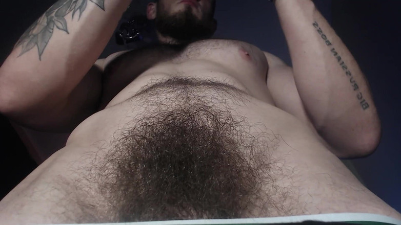Hunky time: Alfa Peluda