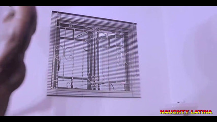 naughty latina: 새 아파트에서 승객을 크게 신음하게 만드는 일반적인 동네 짱 드라이버