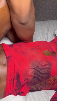 Kundička naplněná horkým spermatem na konci