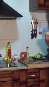 Pot să-ți gătesc ceva și apoi vom vedea ce-i de la desert