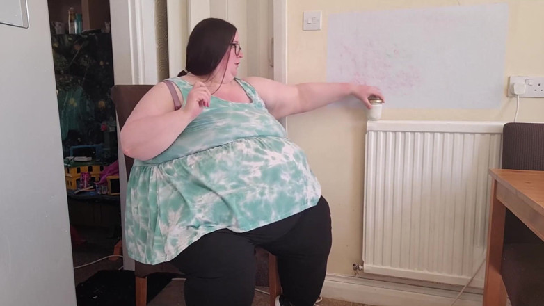 SSBBWLadyBrads: Göbek hindistan cevizi yağı