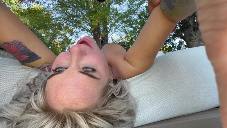 Alfiecinematic: 我和性感熟女noa Fox的第一人称视角