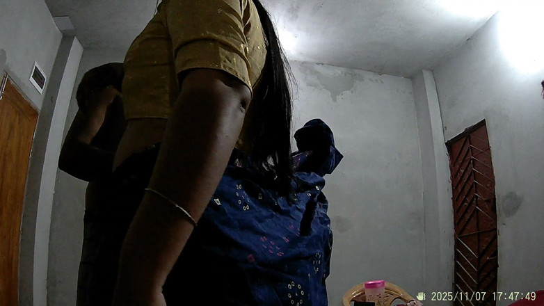 Taniyaxx: Video rekaman seks tante seksi india