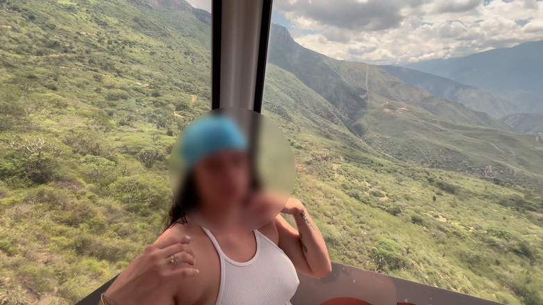 Tommy Miller: Blowjob and Fuck in the Cable Car in Colombia, Santander...