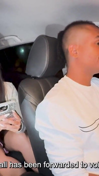 Uber şoförü, mükemmel vajina ile ırklararası seks yapıyor Kolombiyalı genç!