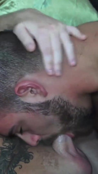 BREEDMERAW - Jock Zachery Rhyes breeds slutty Matt Rider