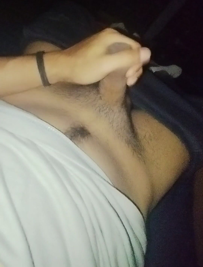 AlexAlejandro13: Ik speel 's nachts met mijn grote lul