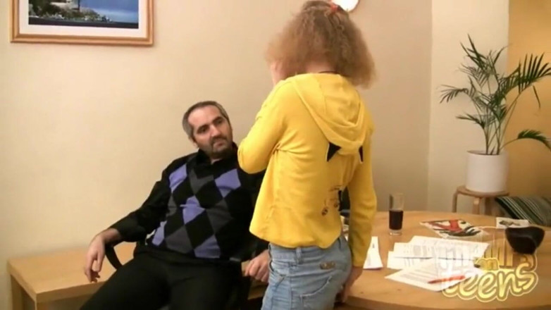 Gramps On Teens: Hippie teen fucks old man