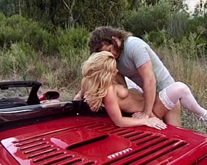 Planete Francaise: Une française blonde incroyable se fait dans la nature
