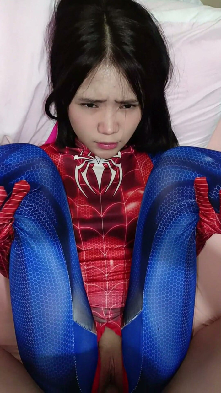 HiddenVibes69: Sipdergirl Home Cumming - Fucked by Peter Fucker
