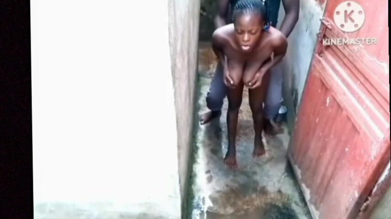 Viporn sex bais: Viene scopata da un grosso braccio africano